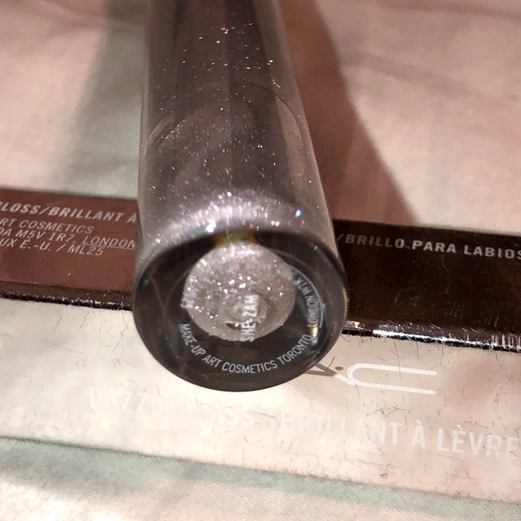 NEW MAC Limited Edition SHE-ZAM Light Silver Dazzleglass Lip Gloss Lipglosss - Picture 4 of 5